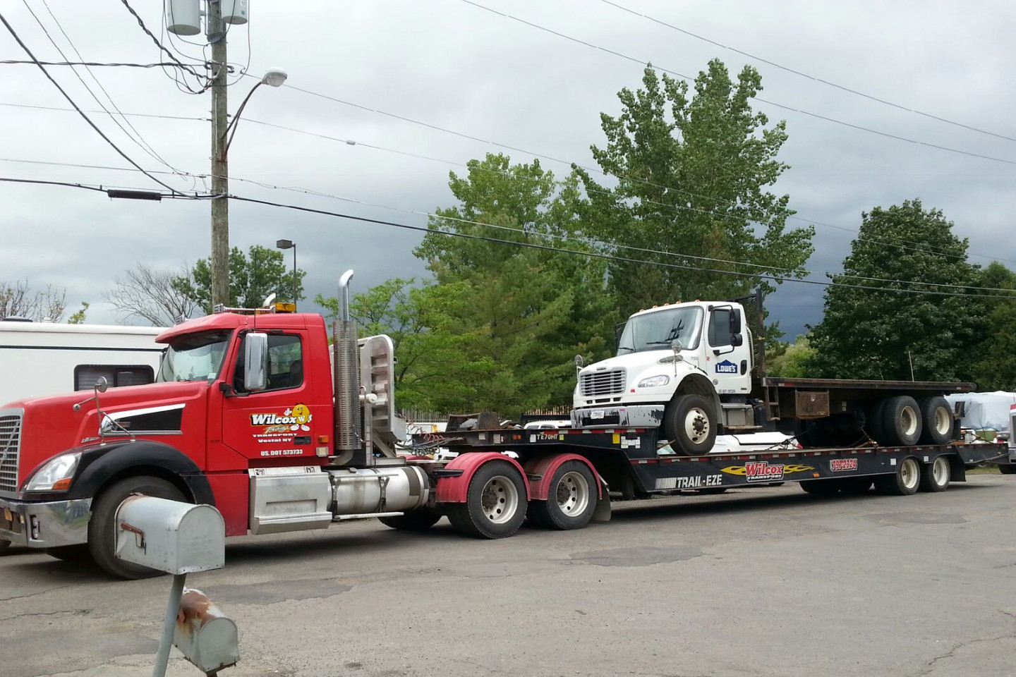 Excavator, Back Hoe, Boom Lift Hauling Services Vestal, Binghamton