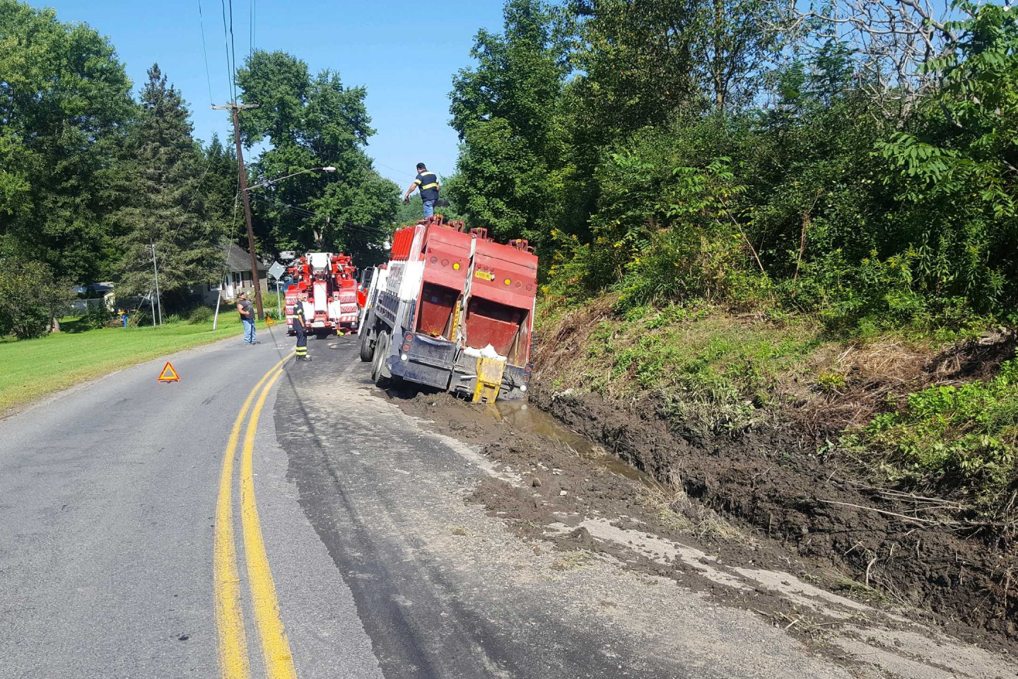 24/7 Flatbed Towing & Roadside Assistance Vestal, Binghamton, NY